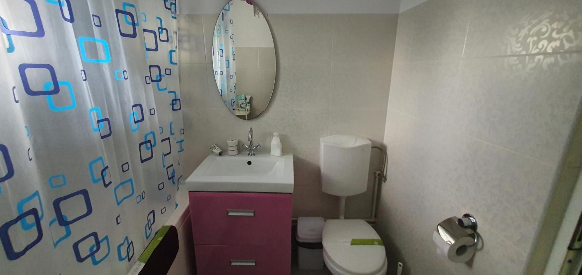 Between Parks - King Bed - Central - Football Field Bucarest Habitación foto