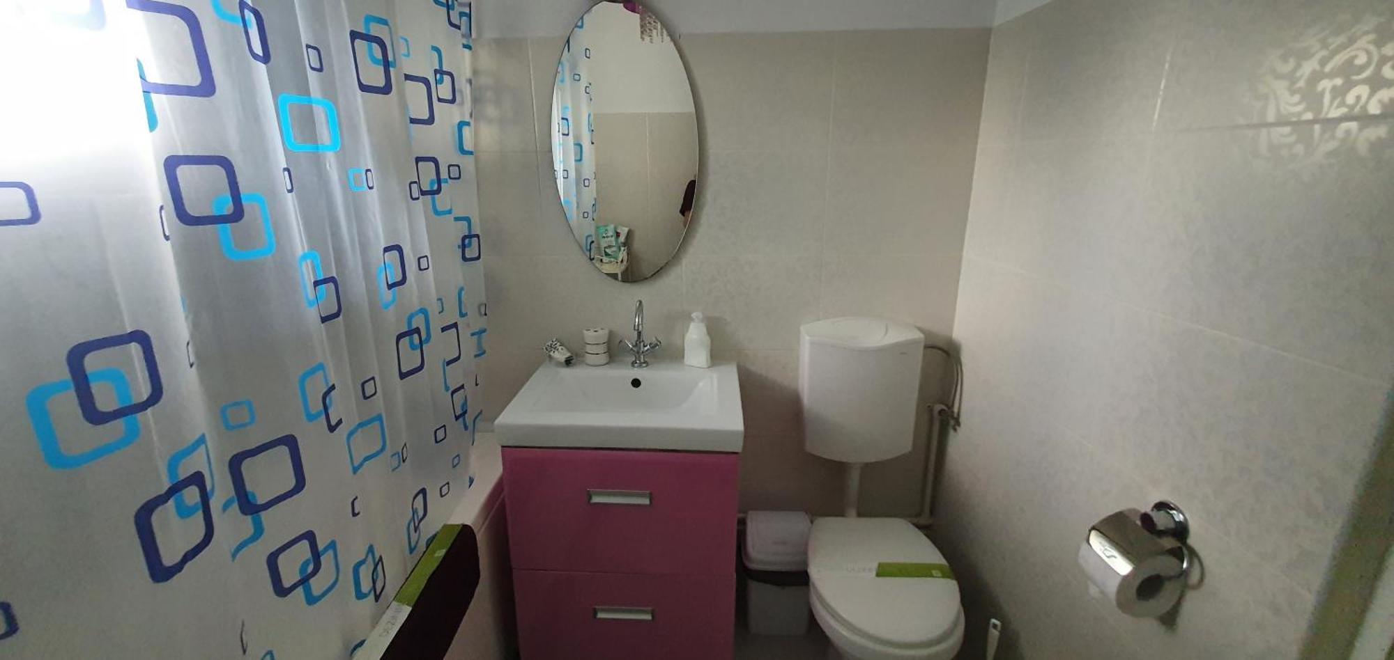 Between Parks - King Bed - Central - Football Field Bucarest Habitación foto